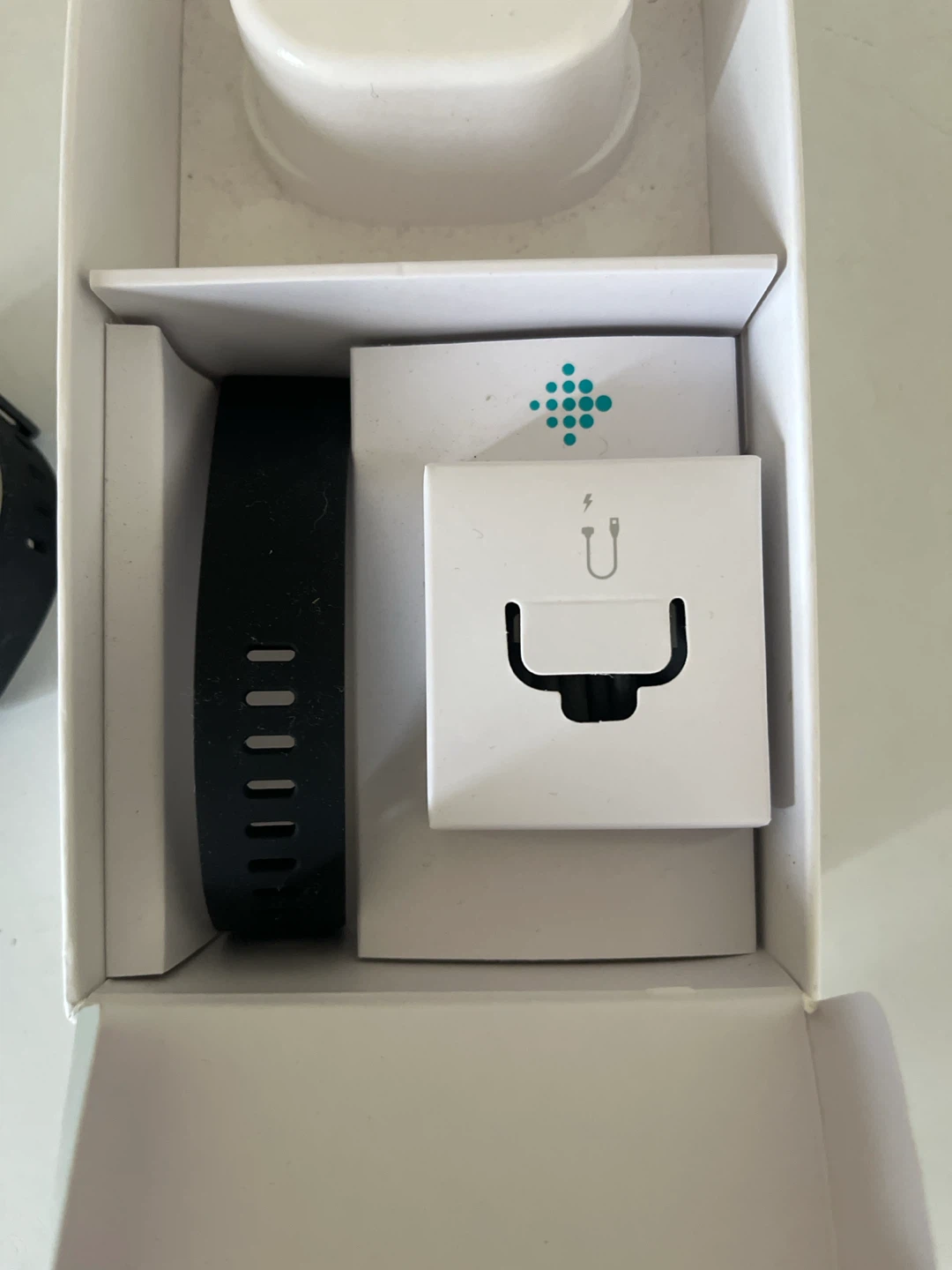 Fitbit Versa 2 Smartwatch - photo 2
