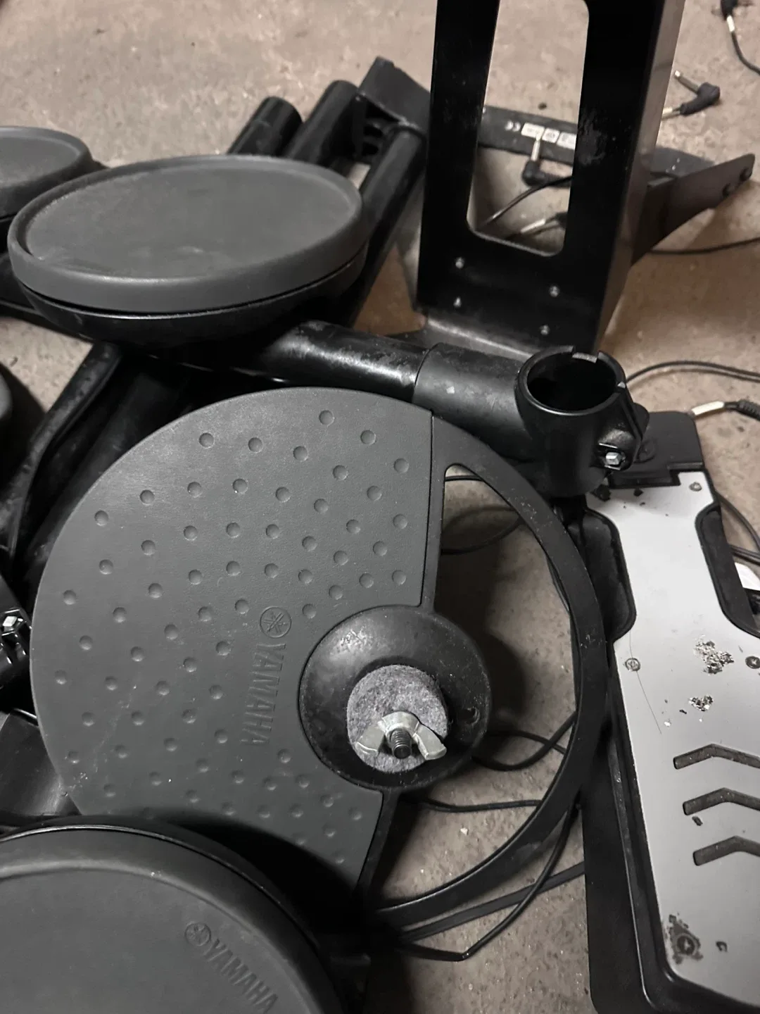 Yamaha DTX400K electric drum set - photo 2