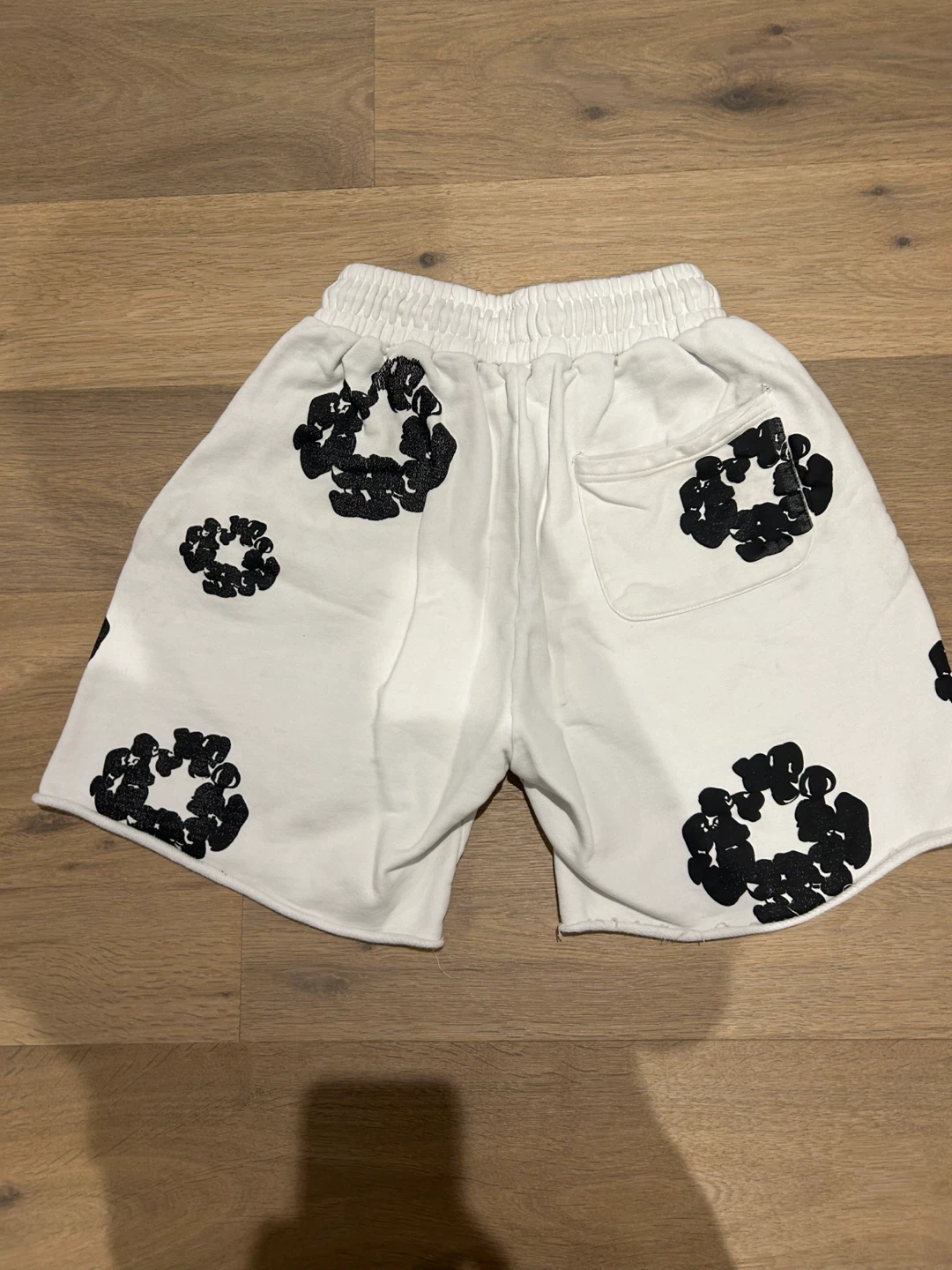 Denim Tears Floral Sweat Shorts White - photo 2