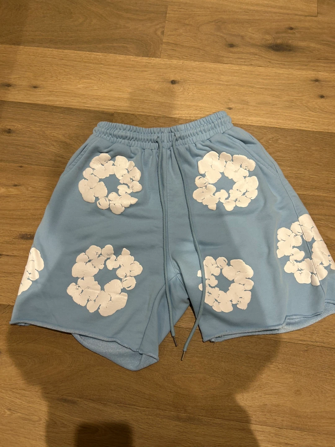 Denim Tears Cotton Wreath Shorts - Light Blue