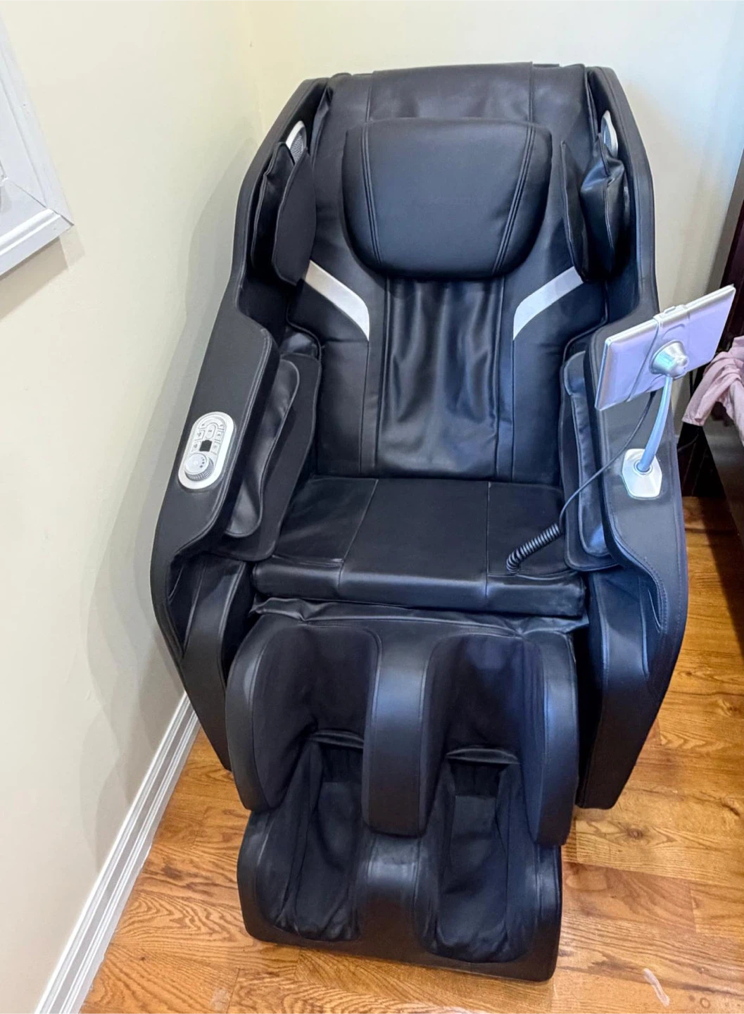 Black Full Body Massage Chair - photo 5