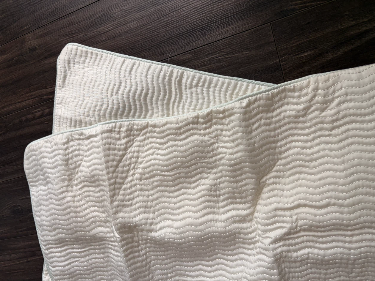 Set of Two Quilted Euro Cushion Covers - photo 2