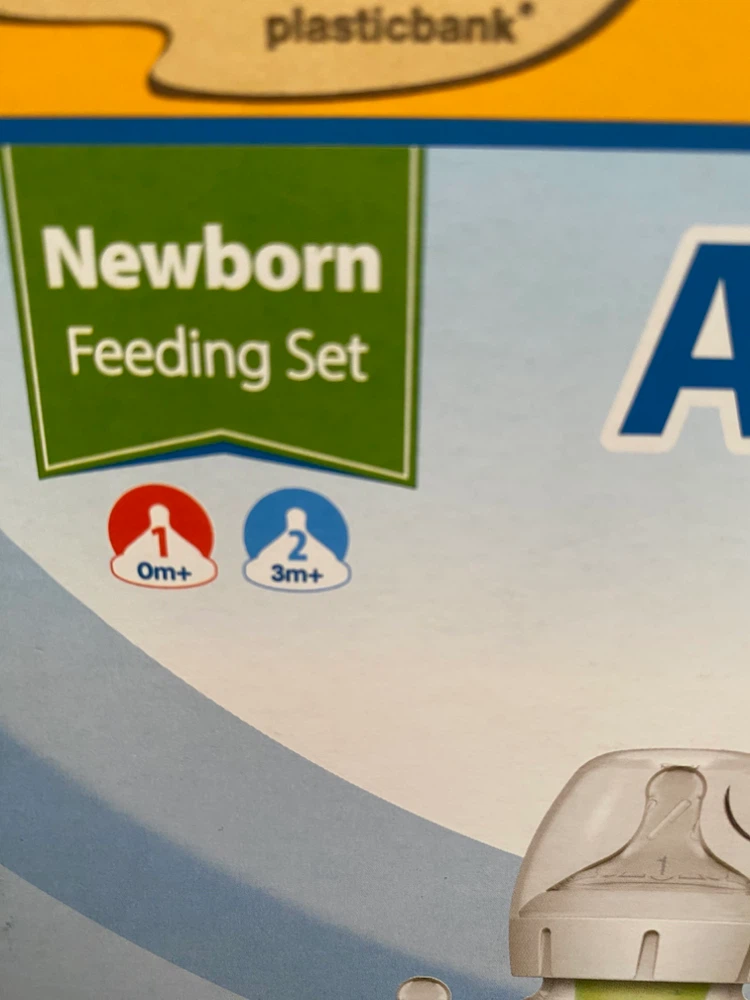 Dr. Brown's Anti-Colic Options+ Newborn Feeding Set - photo 5