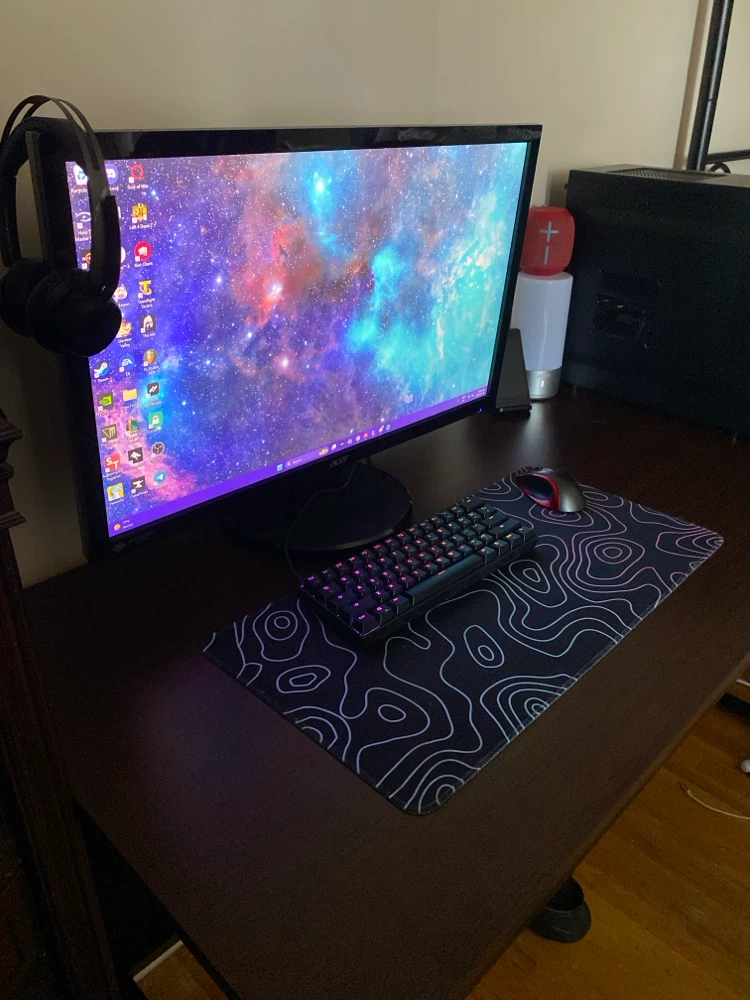 Desk with Black Metal Frame - photo 3