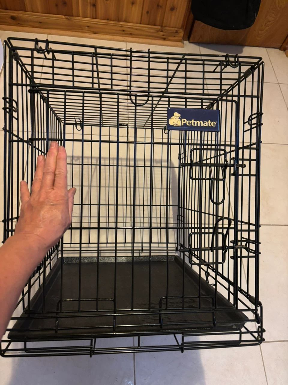Petmate wire dog crate