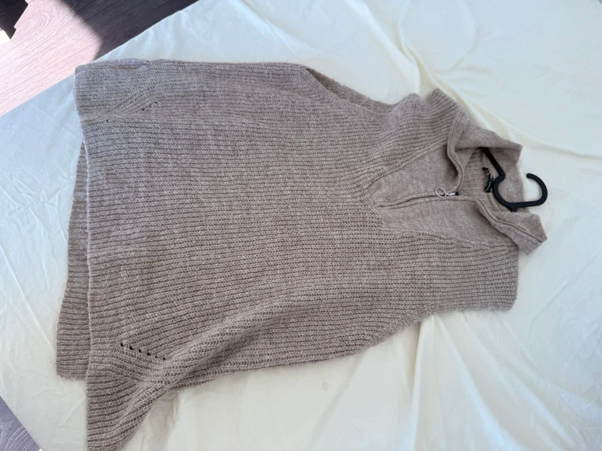 Wool, knit zip vest - photo 2