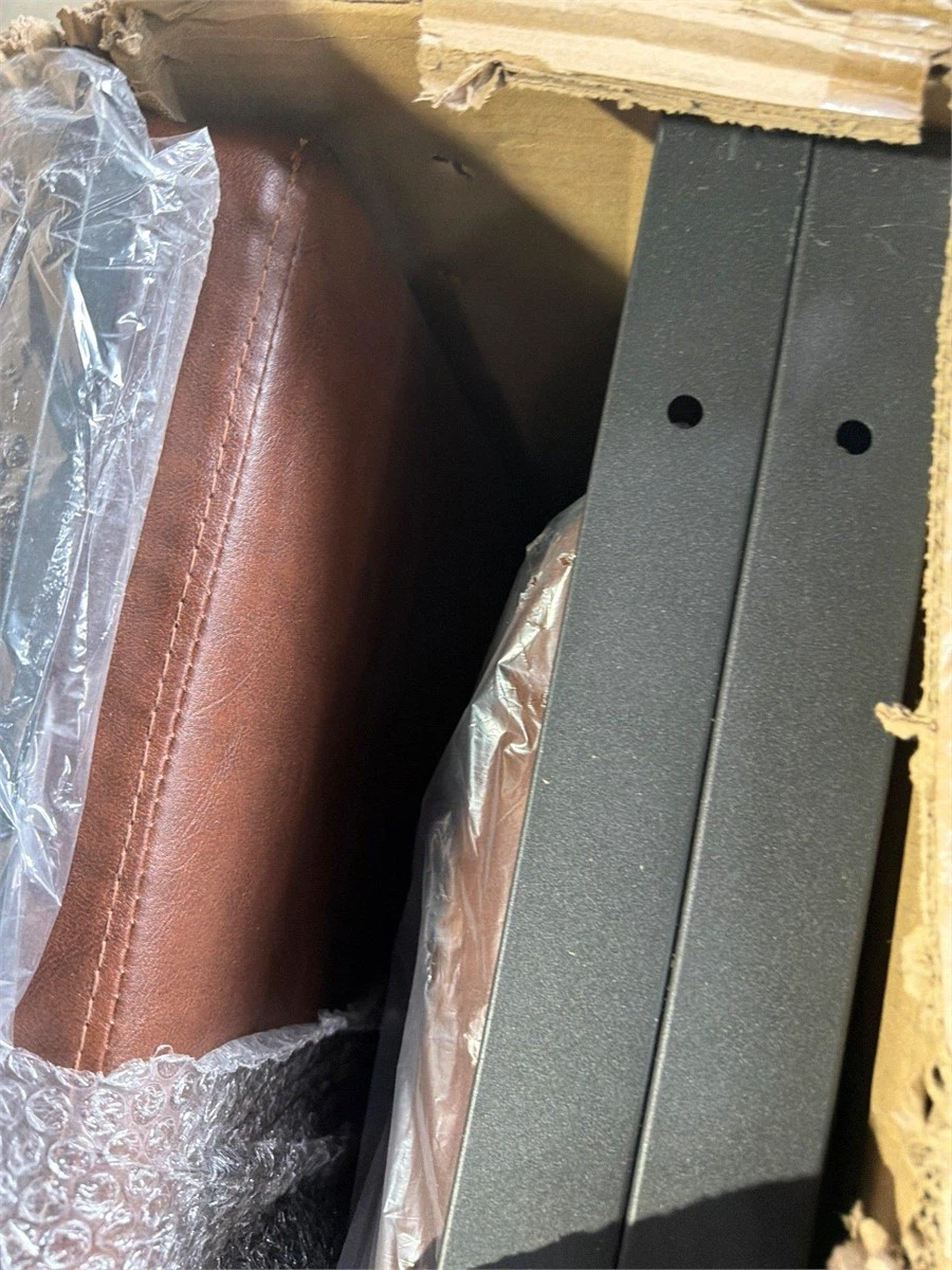 Brown faux leather accent chair - photo 3