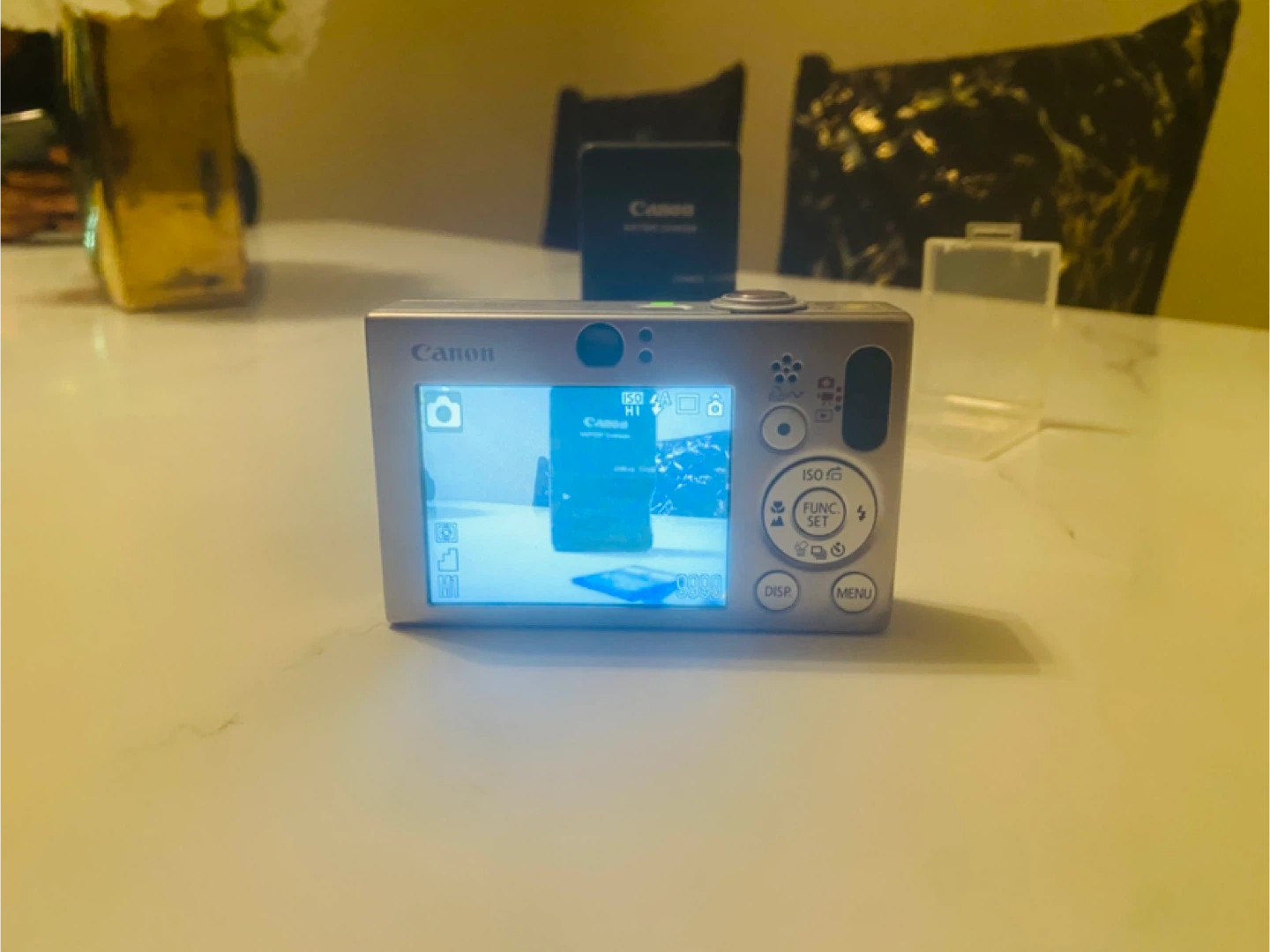 Canon PowerShot SD1000 Digital ELPH - photo 5