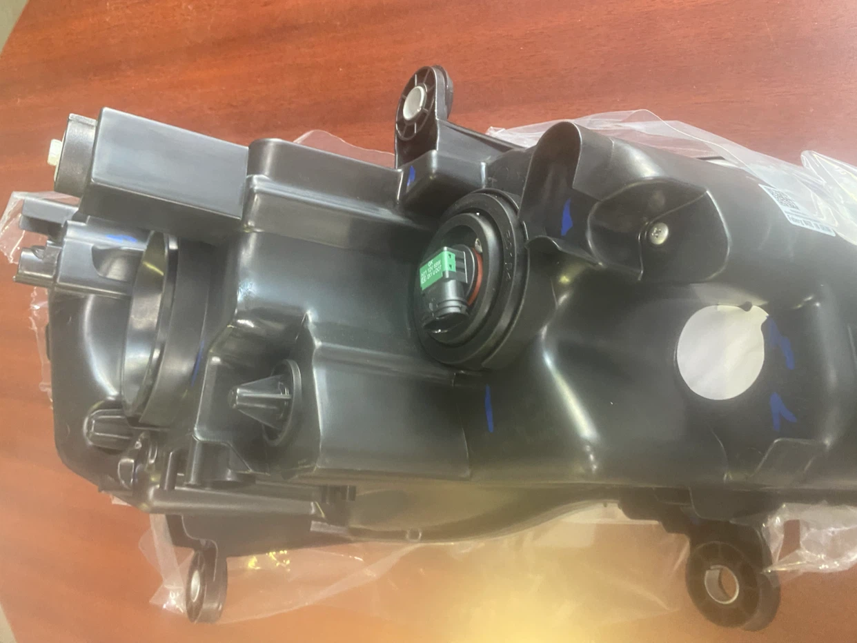 Headlight grand caravan - photo 3
