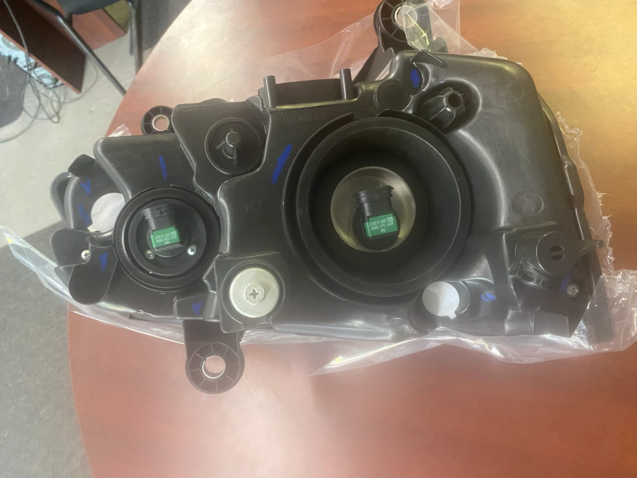 Headlight grand caravan - photo 4