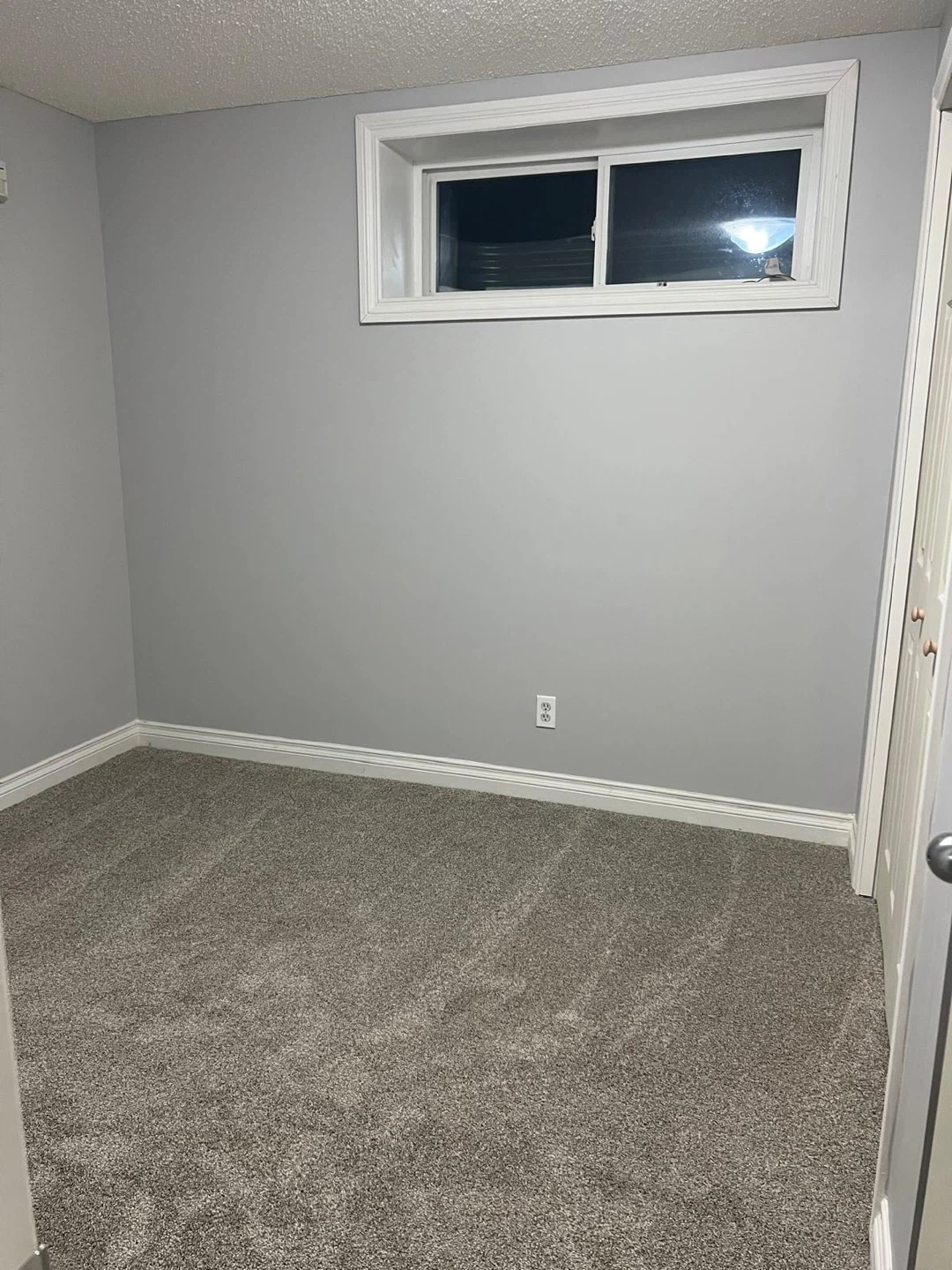 A Cozy 2 bedroom basement for rent From Oct 1st. - photo 5