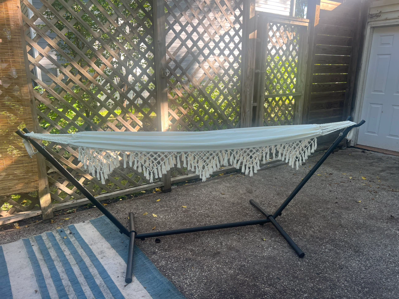 White Tasseled Hammock with Stand