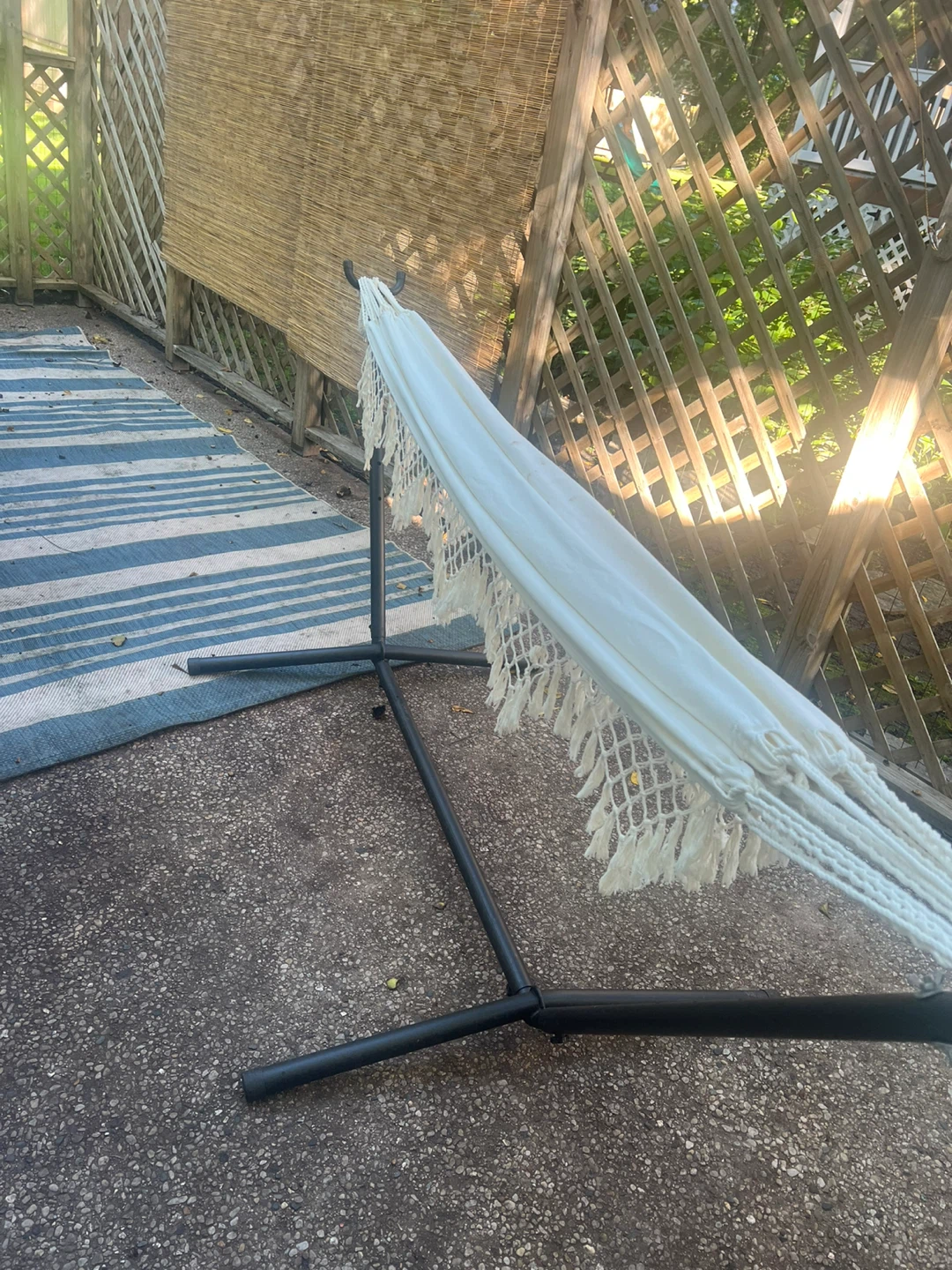 White Tasseled Hammock with Stand - photo 4
