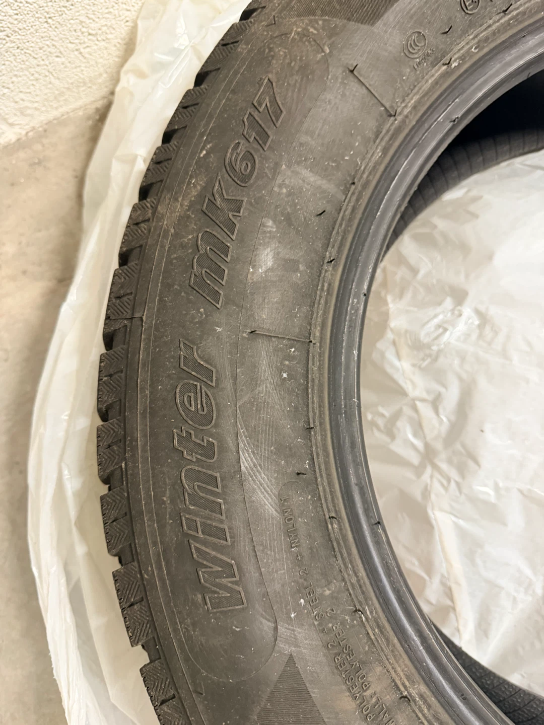 Set of 4 Giti Winter W1 tires, size 225/65R17 - photo 4