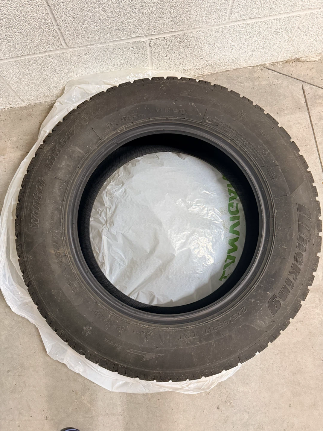Set of 4 Giti Winter W1 tires, size 225/65R17 - photo 5