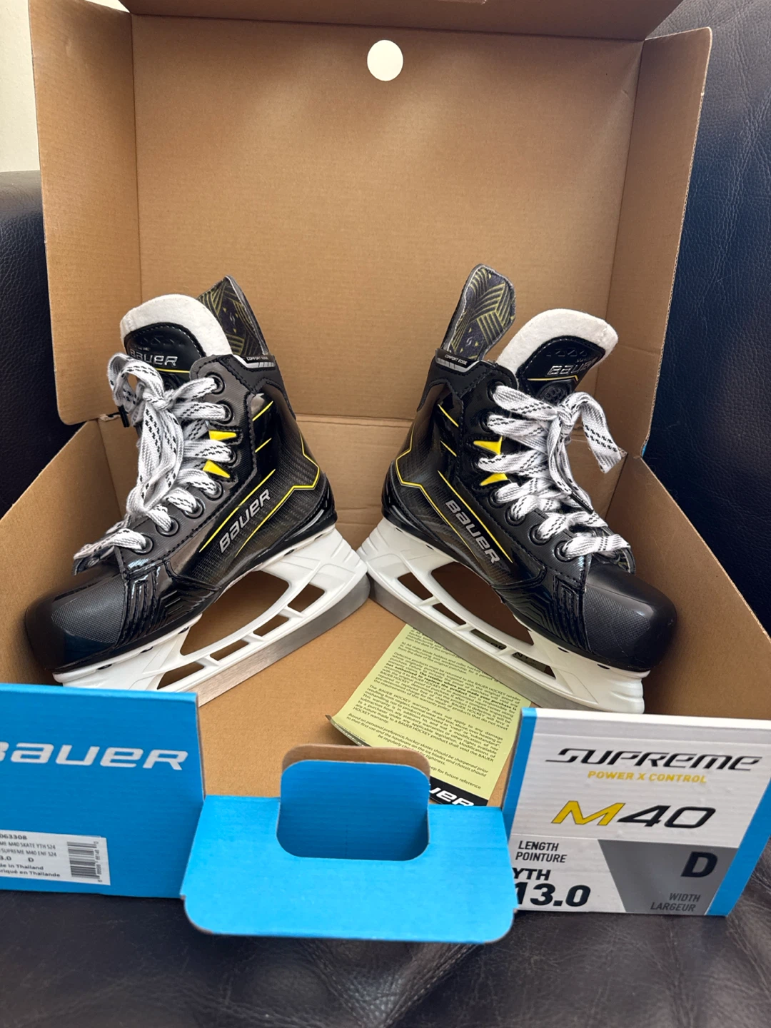 Bauer Supreme M40 Youth Hockey Skates - Size 13.0 D