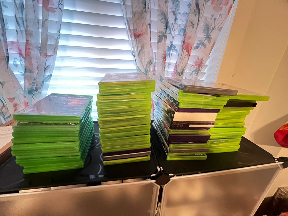 Large Collection of Xbox 360 and Xbox One Games - photo 2