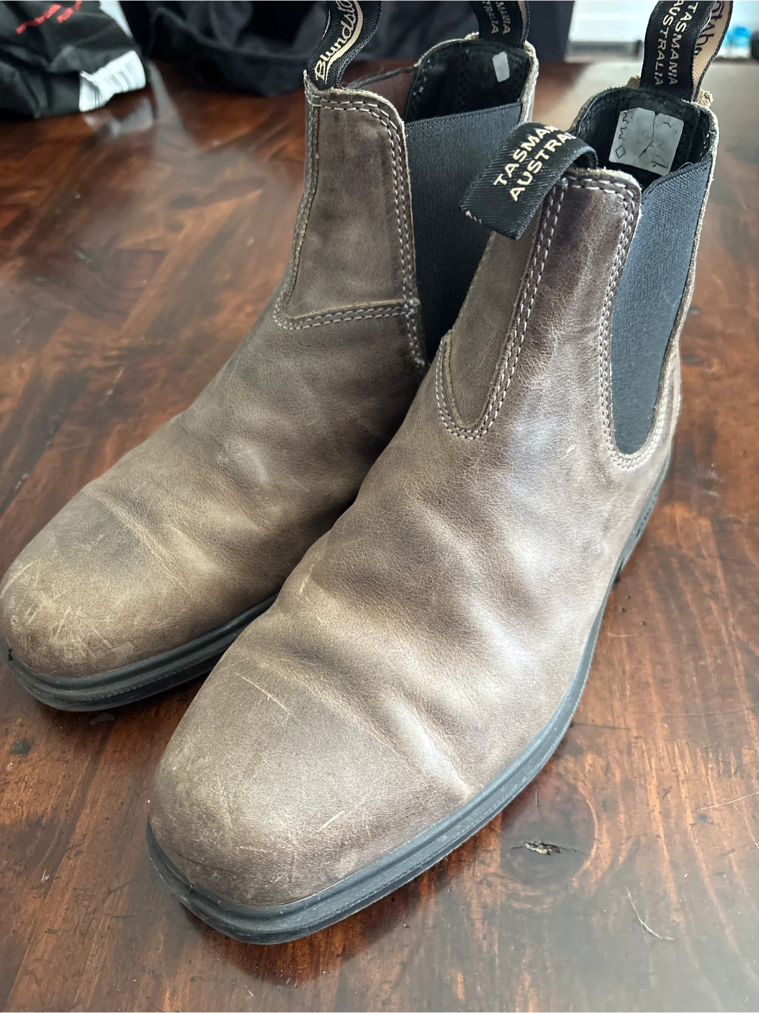 Blundstones grey/taupe leather