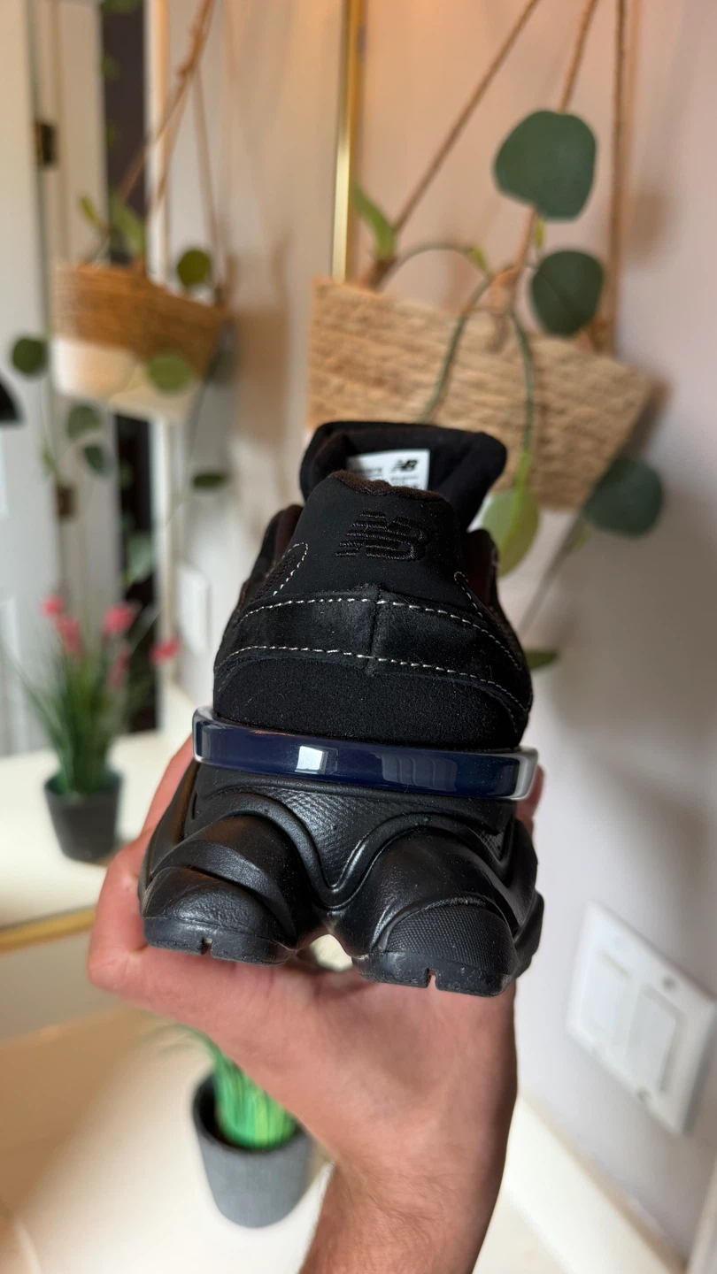 New Balance 9060 Black Sneakers - photo 4