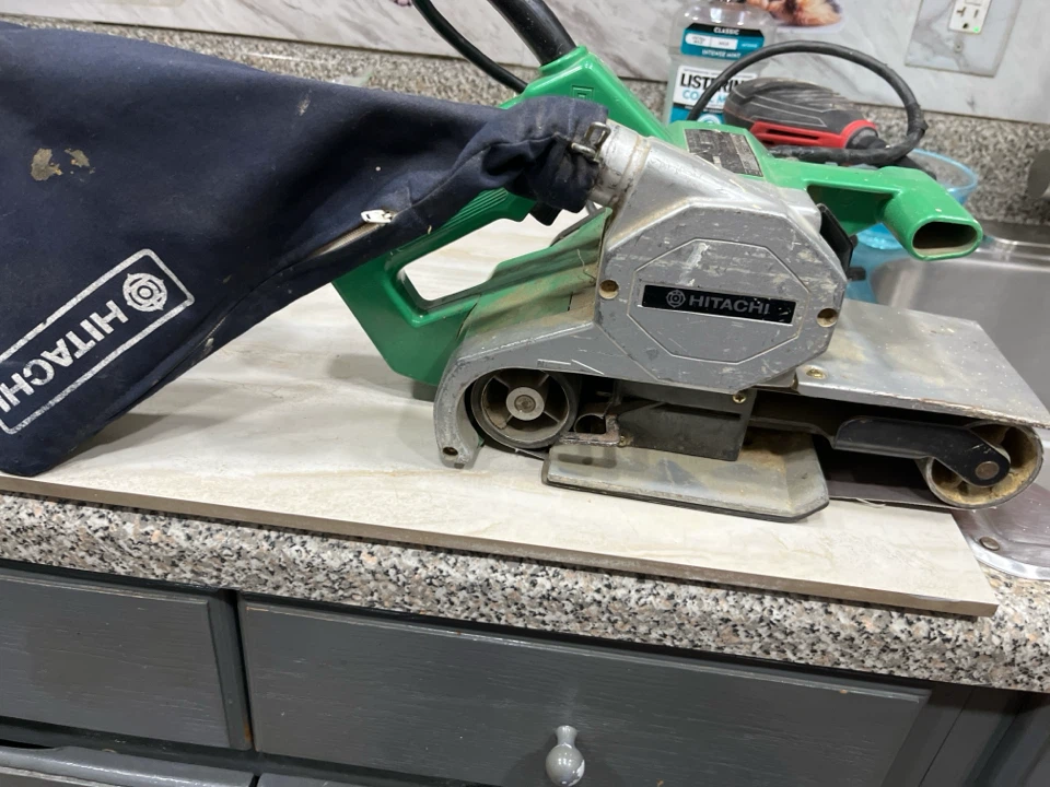 Hitachi Belt Sander