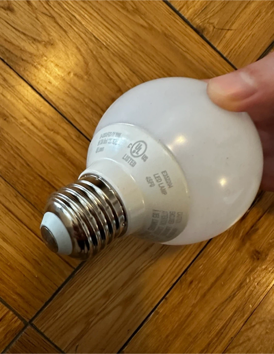(New) Vanity LED Light Bulbs (Set of 6) - Warm light 5W 3000K - photo 2