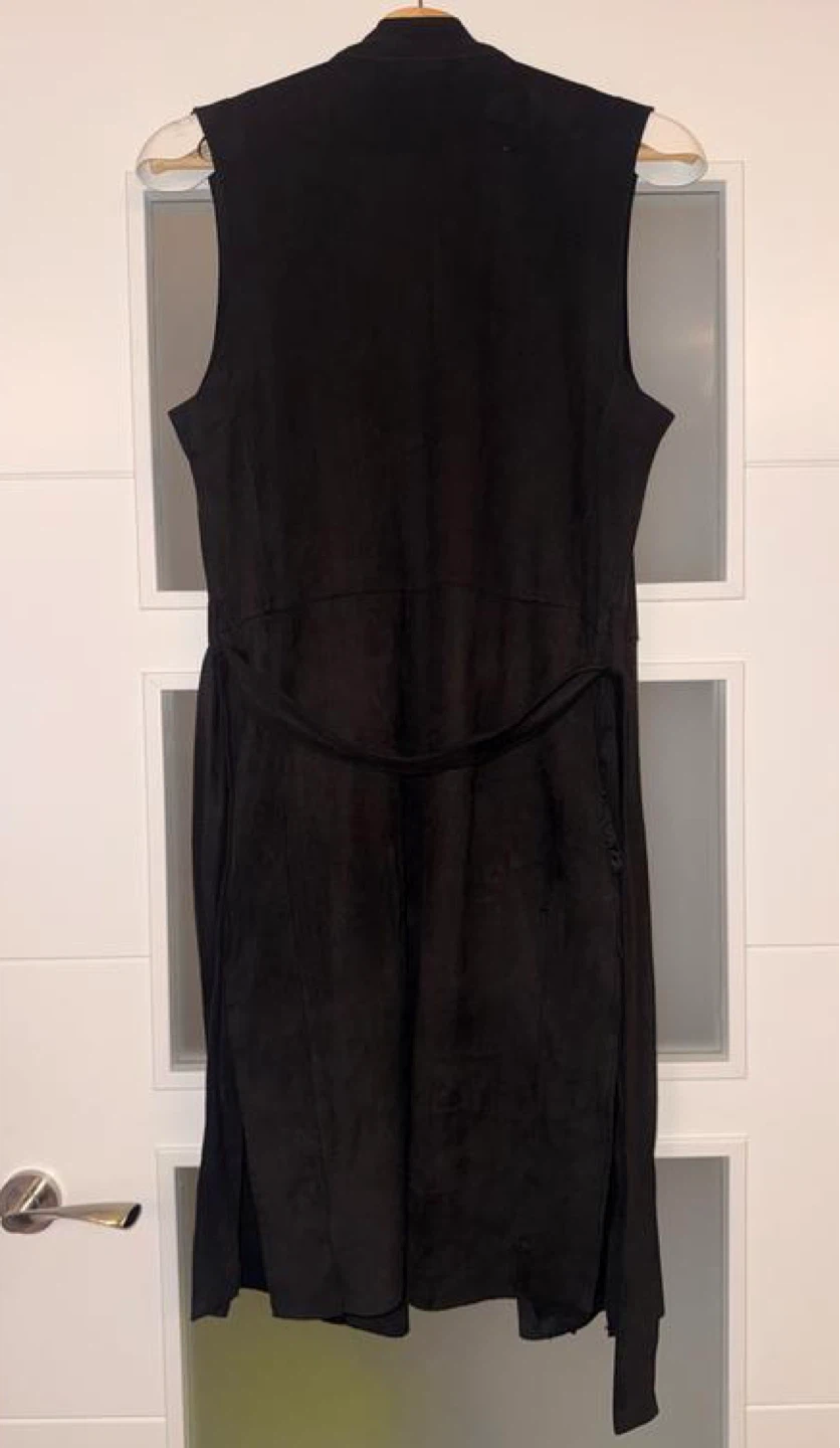Zara Basic Black Sleeveless Vest - Size Small - photo 2