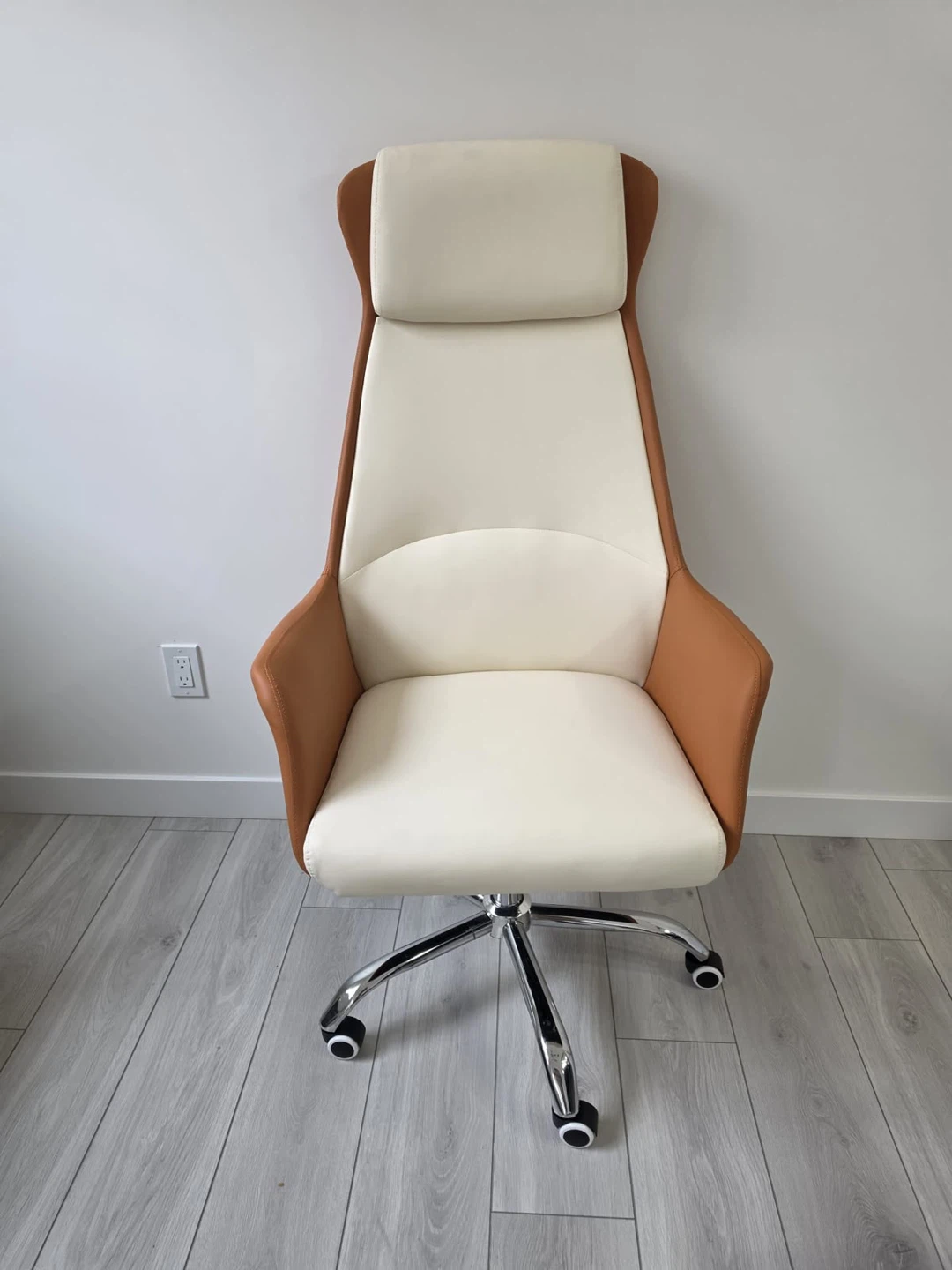 Modern Executive Office Chair