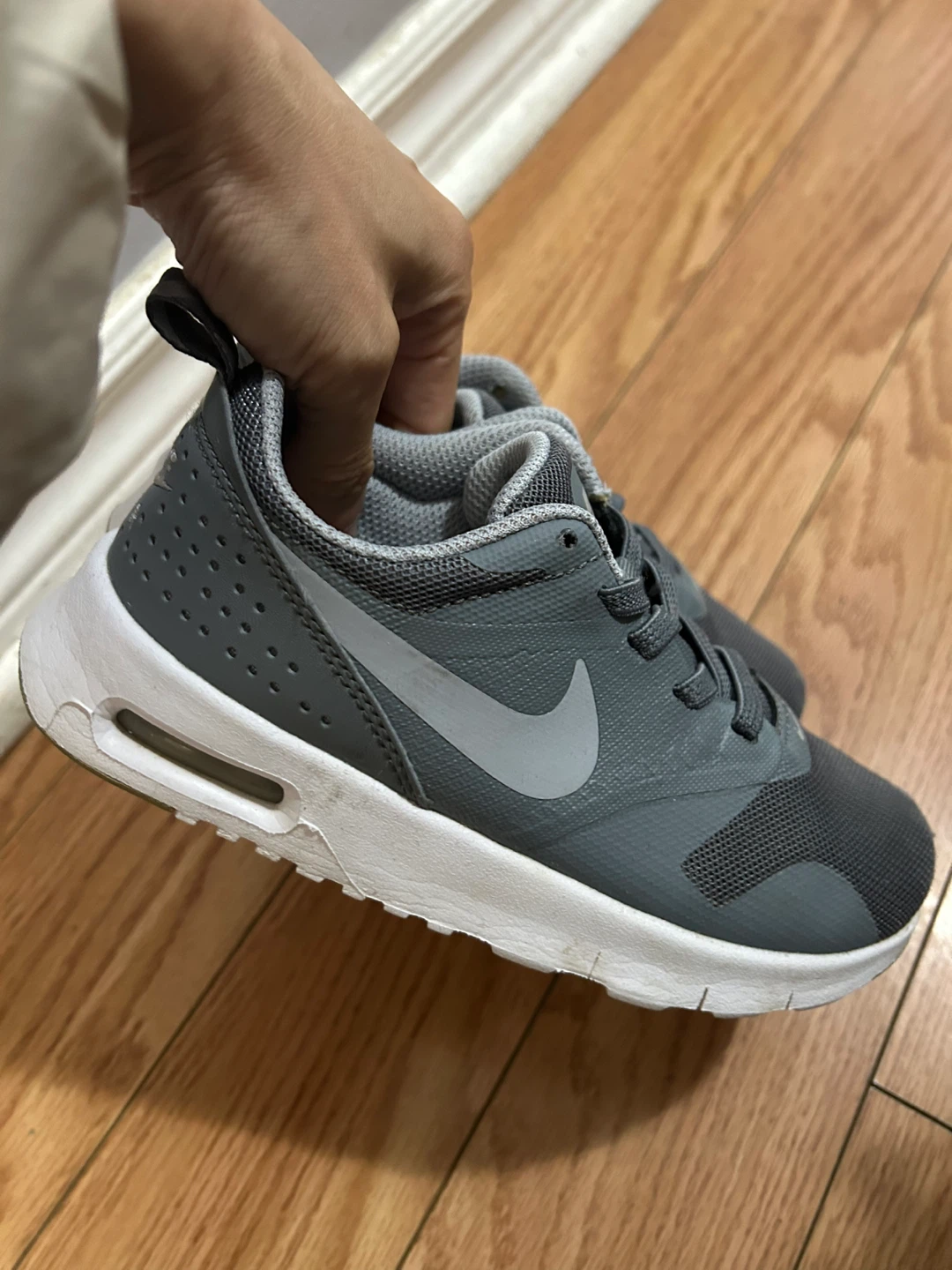 Size 13C Nike Air Max Tavas Grey Sneakers