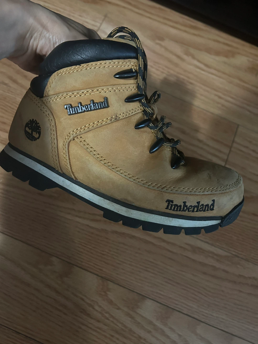Size 13.5 Timberland Boys Boots