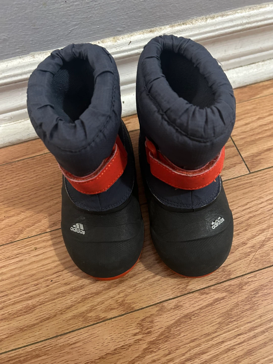 Adidas Toddler Winter Boots Size 6K - photo 2