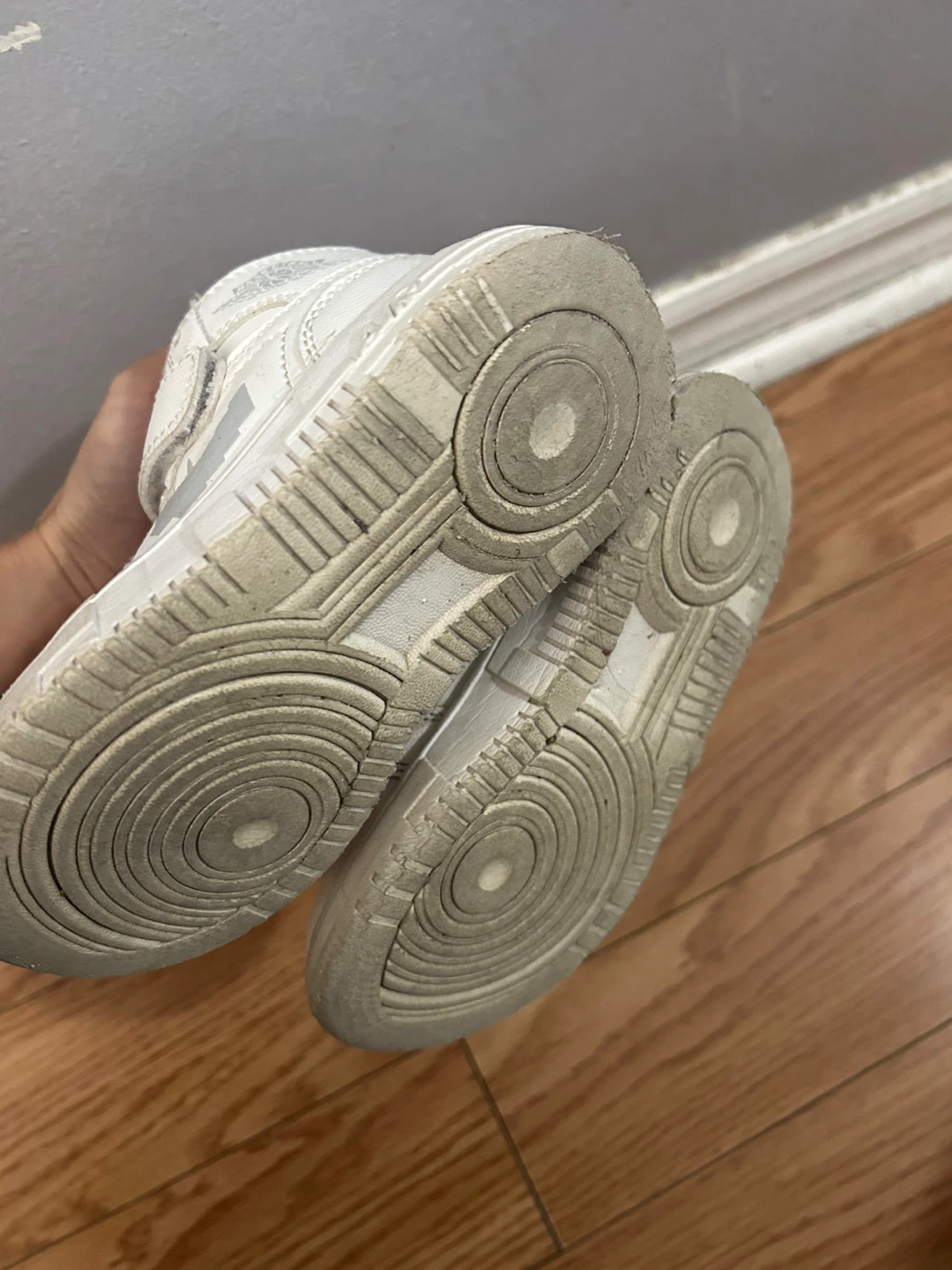 Size 10 White high-top children's sneakers - photo 5