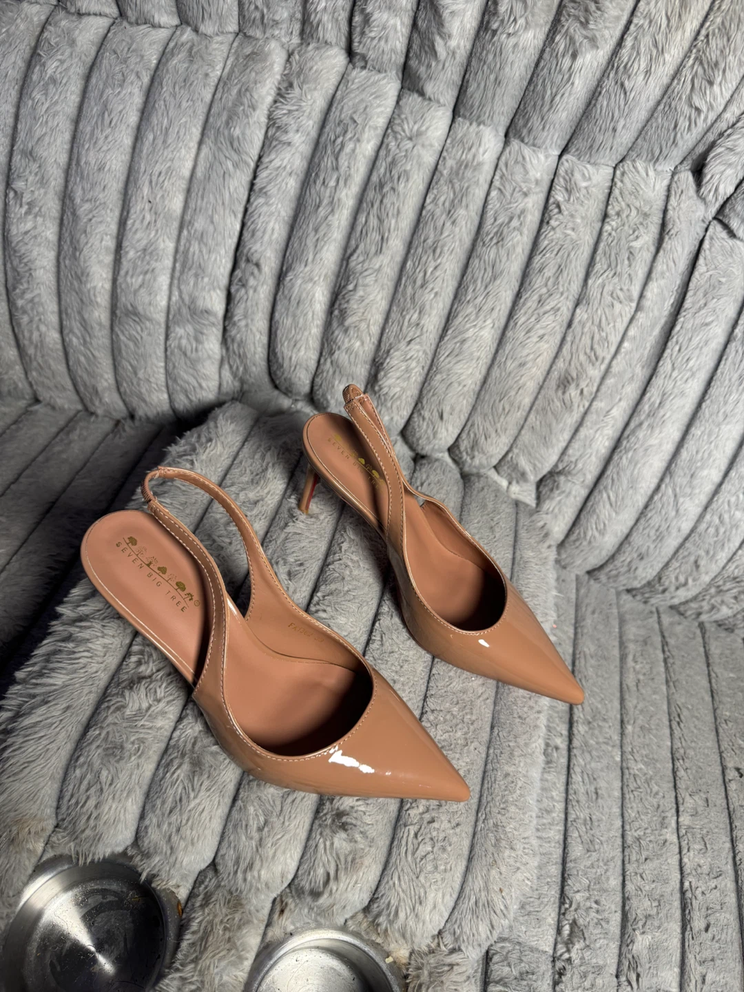 Seven Big Tree Nude Patent Slingback Heels - photo 5