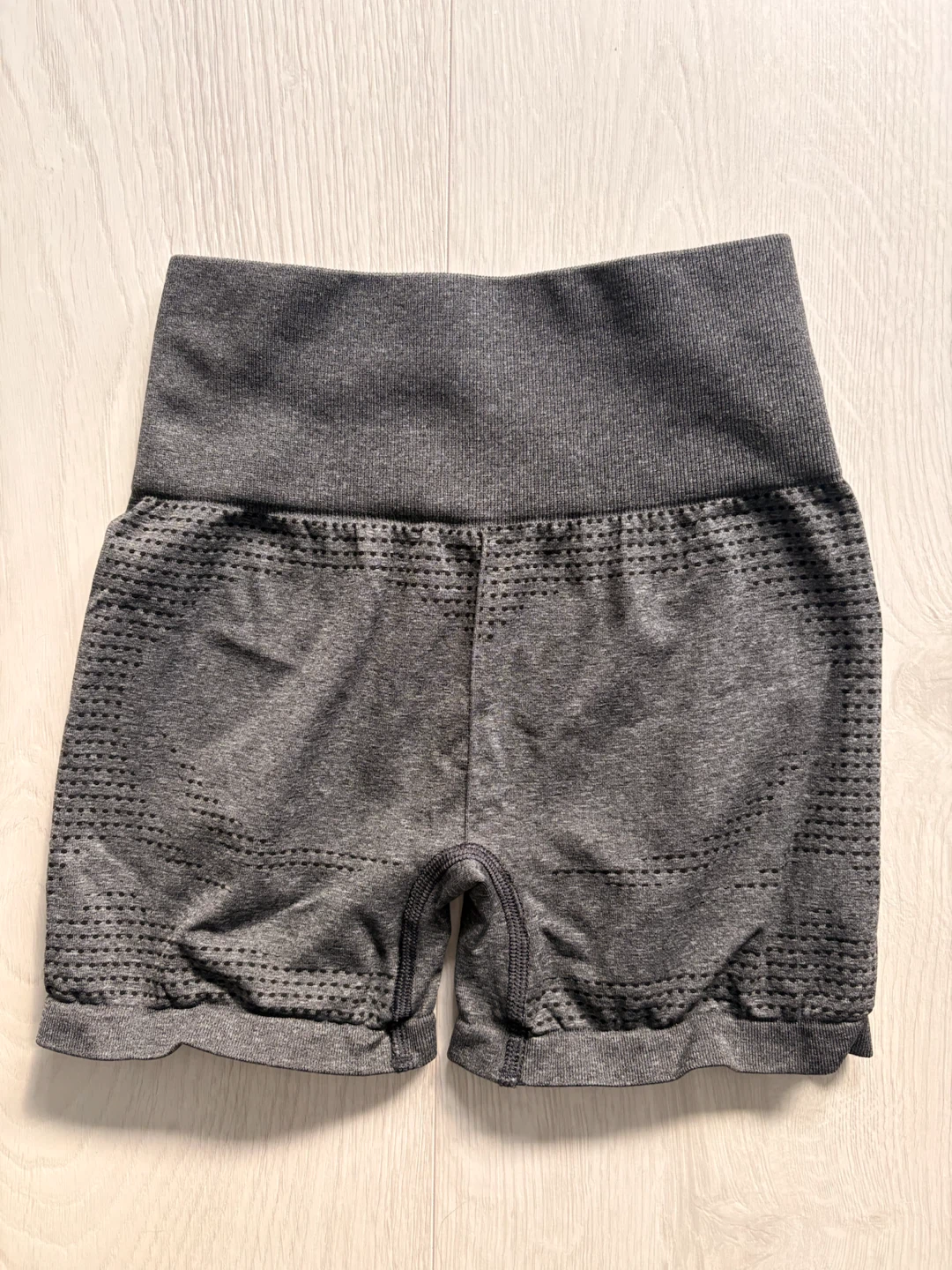 Gymshark Grey Seamless Shorts XS - photo 2
