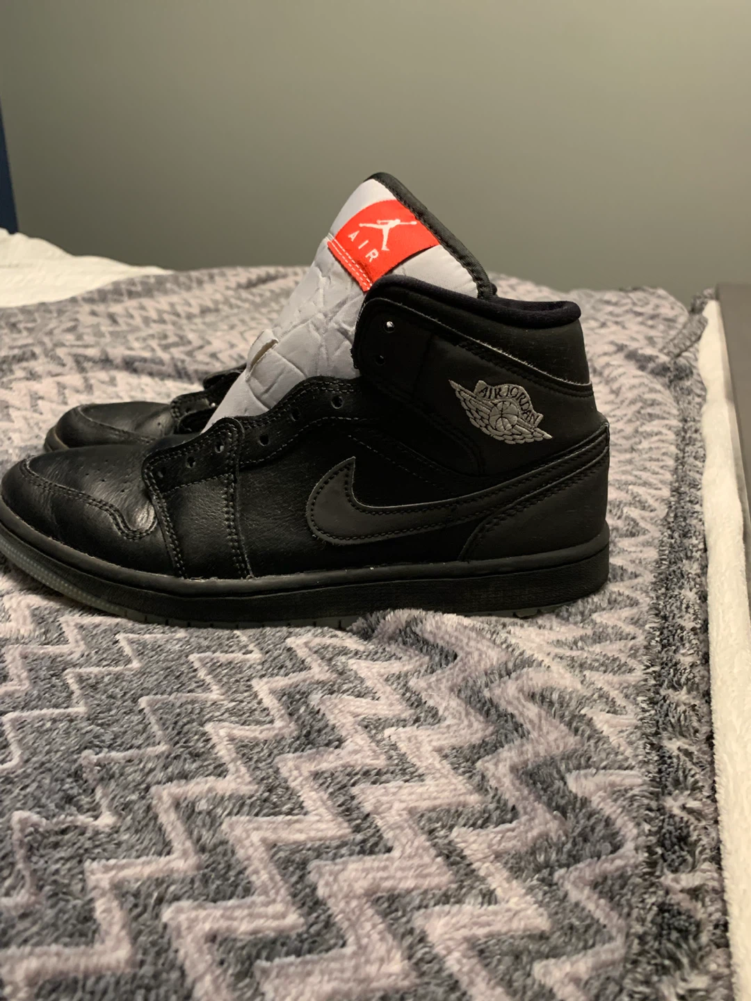 Air Jordan 1 Mid Black Sneakers - photo 2