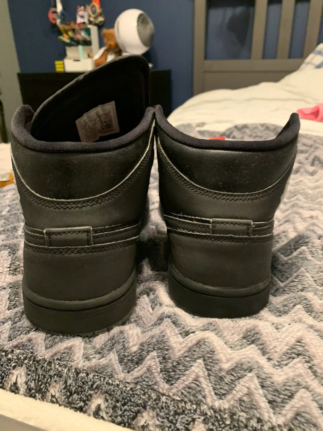 Air Jordan 1 Mid Black Sneakers - photo 3