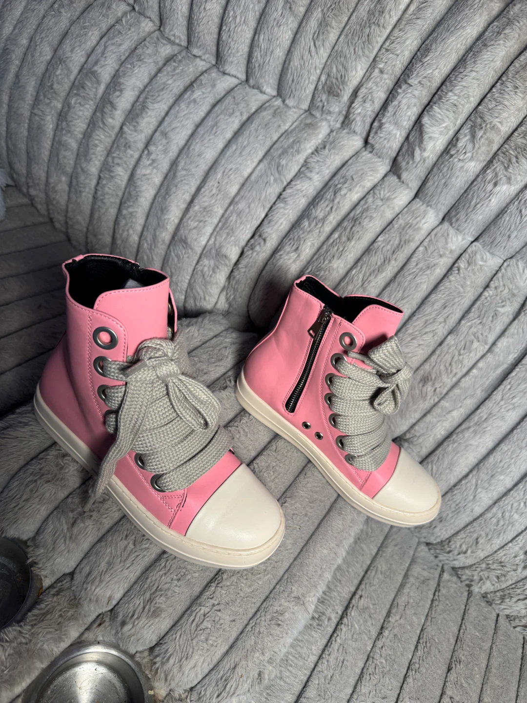 Pink High-Top Sneakers Size 40 - photo 2
