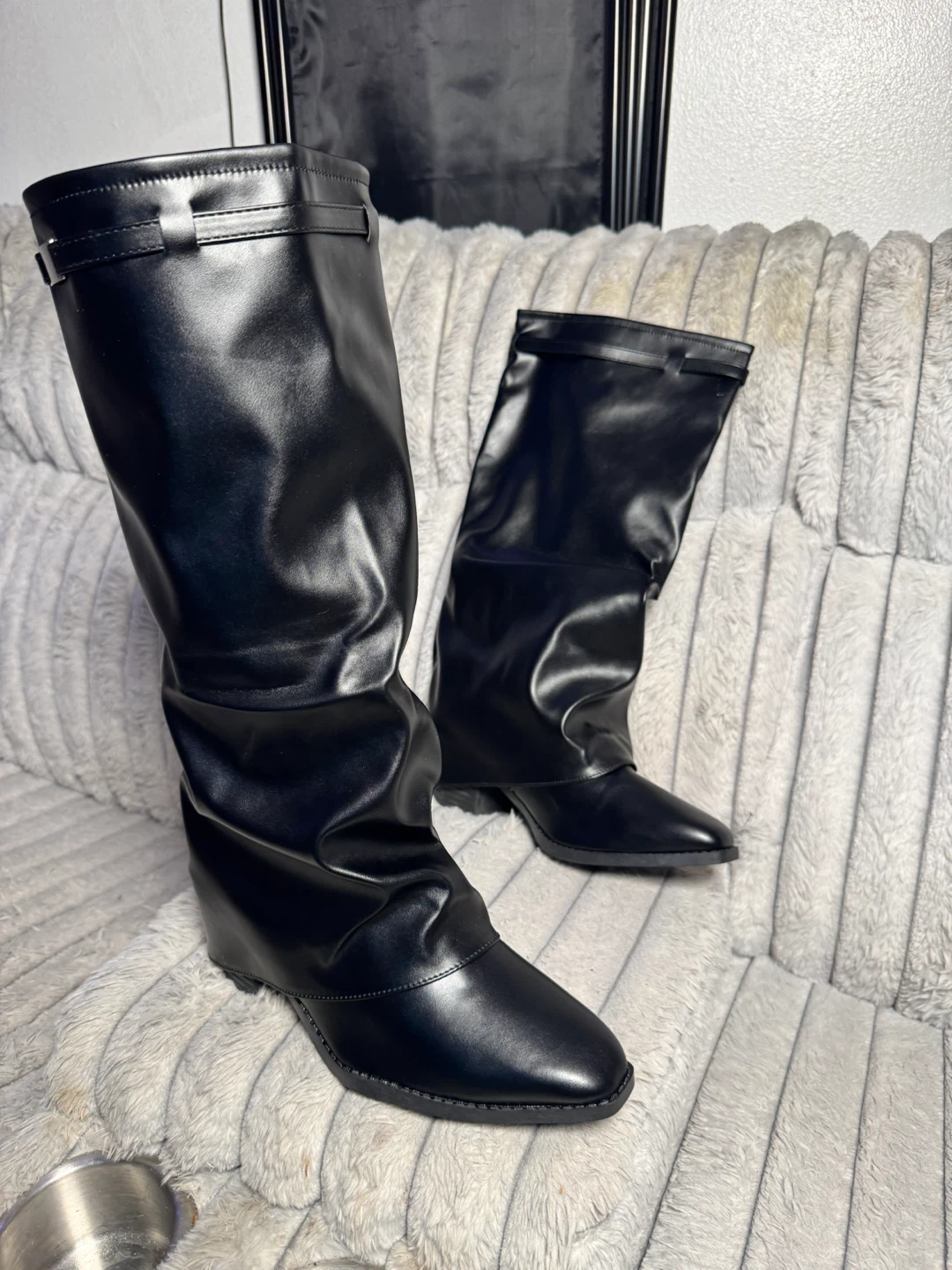 Black Slouchy Wedge Boots Size 40 - photo 2