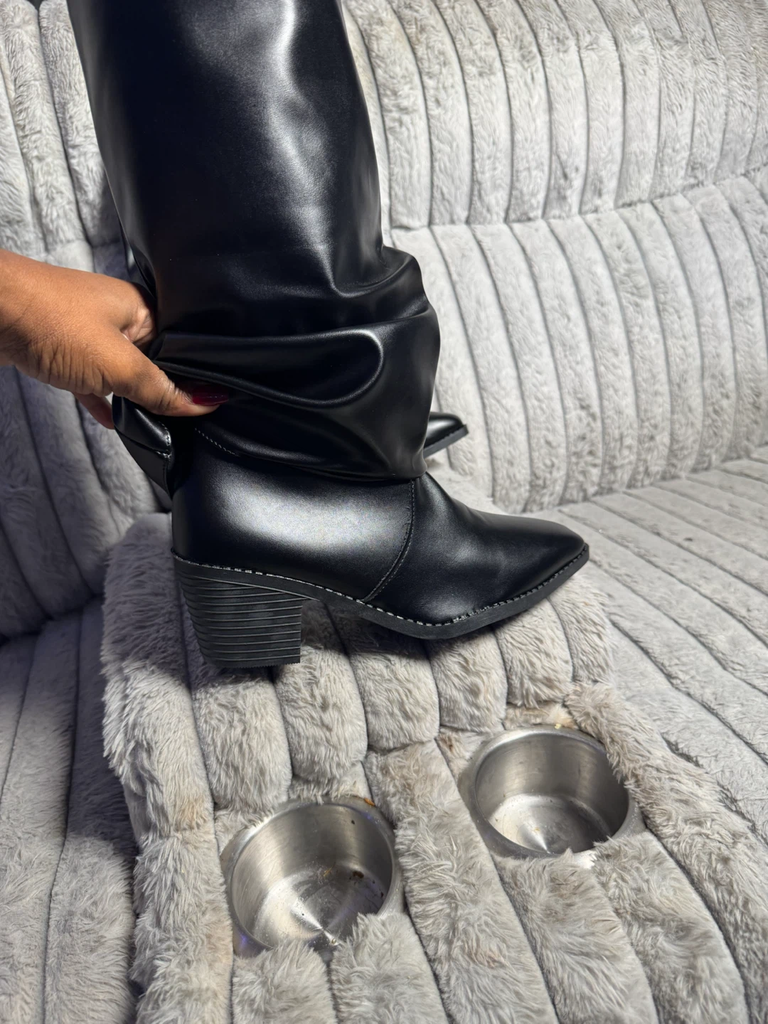 Black Slouchy Wedge Boots Size 40 - photo 4