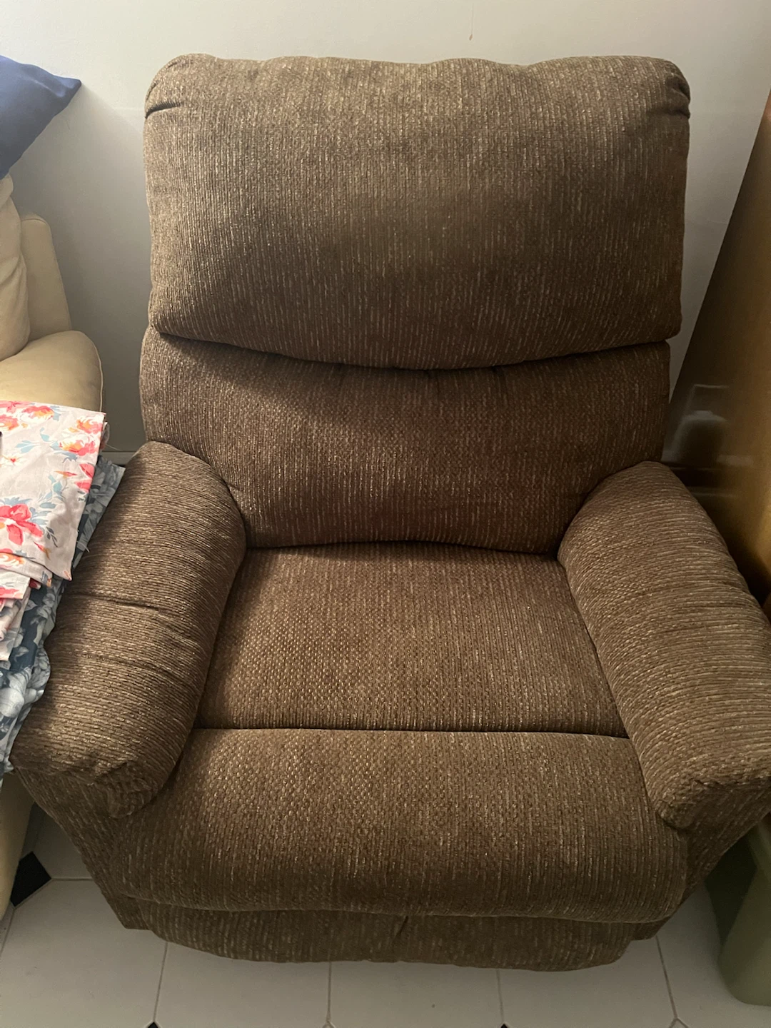 Brown Fabric Recliner Chair
