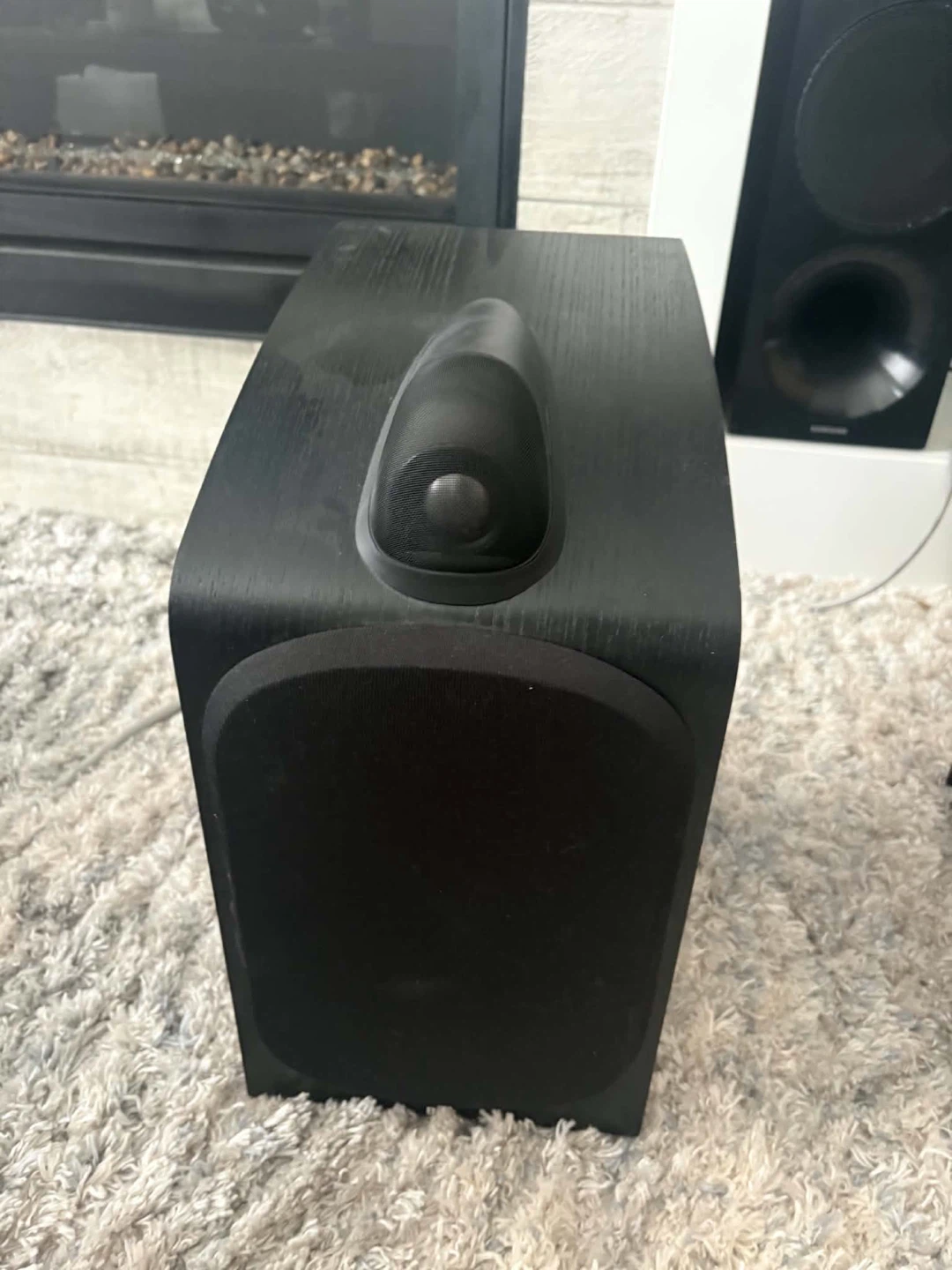 Bowers & Wilkins HTM7 Centre Channel Speaker - photo 2