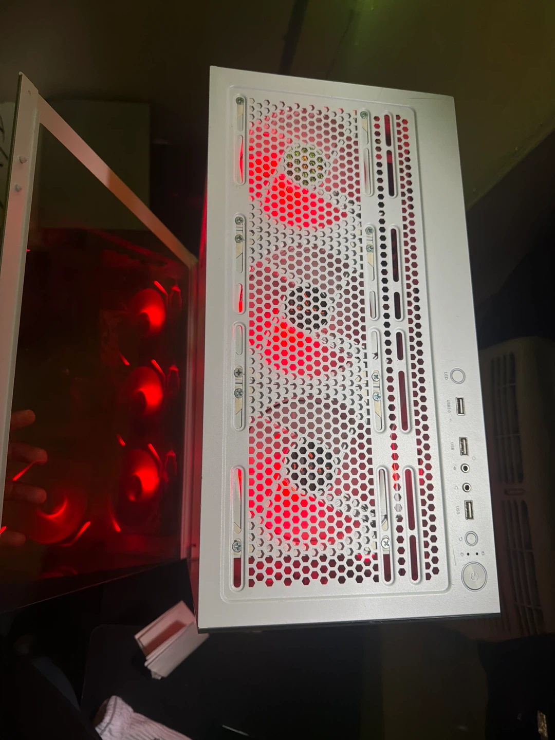 White Desktop PC  with RGB Fans gtx 660 - photo 3