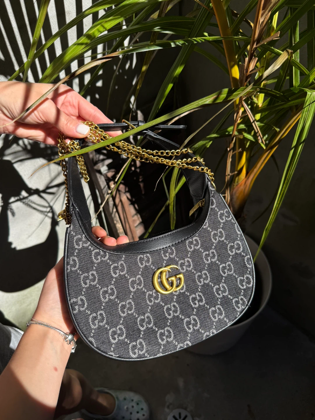 Gucci GG Denim Hobo Bag - photo 2