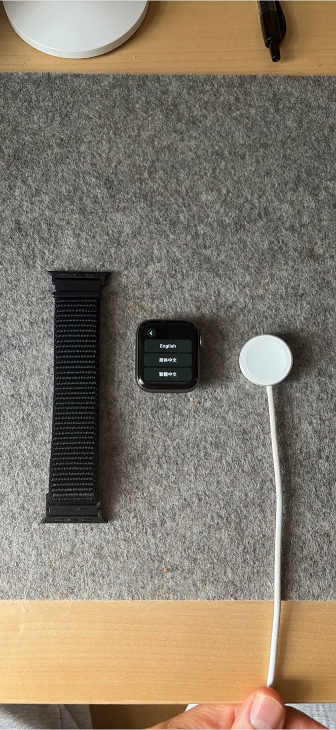Apple Watch Series 5 40mm - photo 4