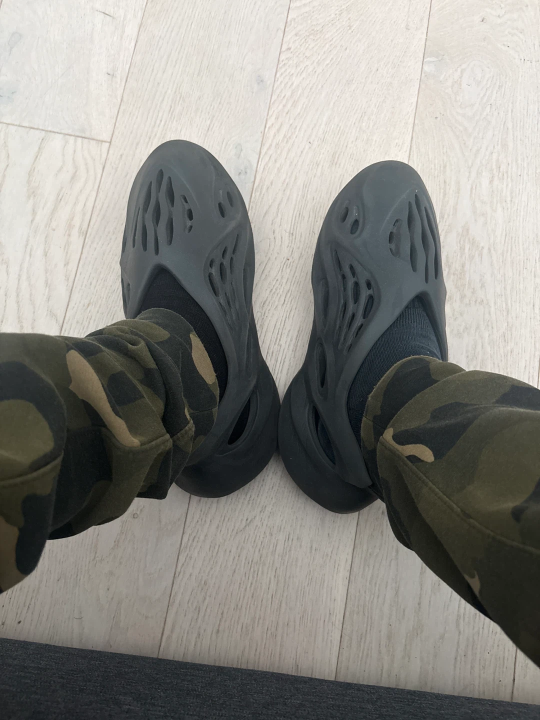 Adidas Yeezy Foam Runner Onyx