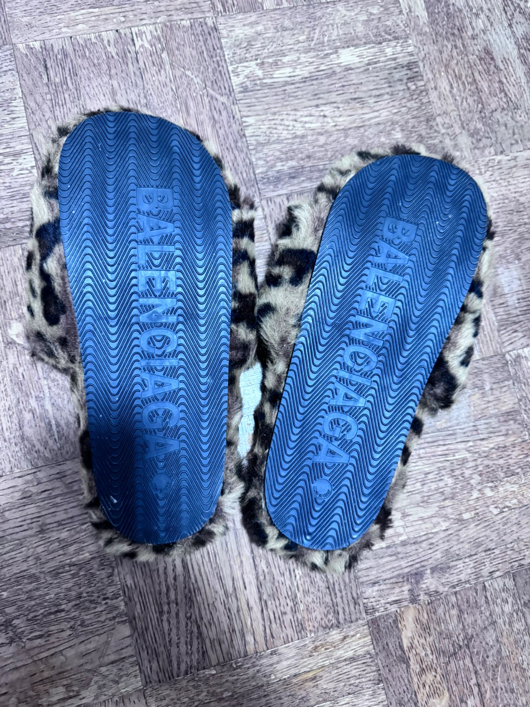 Balenciaga Fur Slides - photo 2