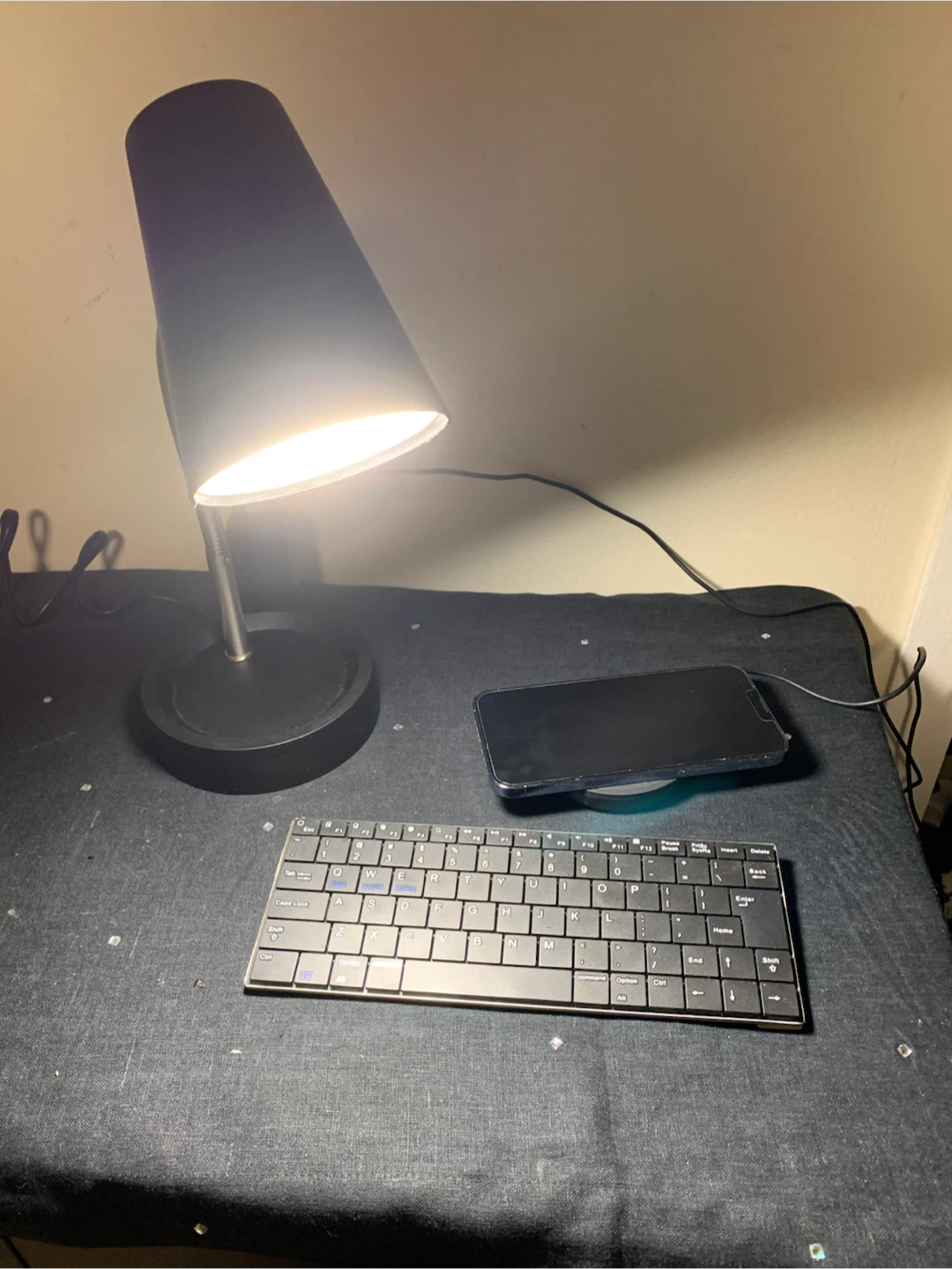 Belkin Wireless Charging Pad and GMYLE Bluetooth Keyboard