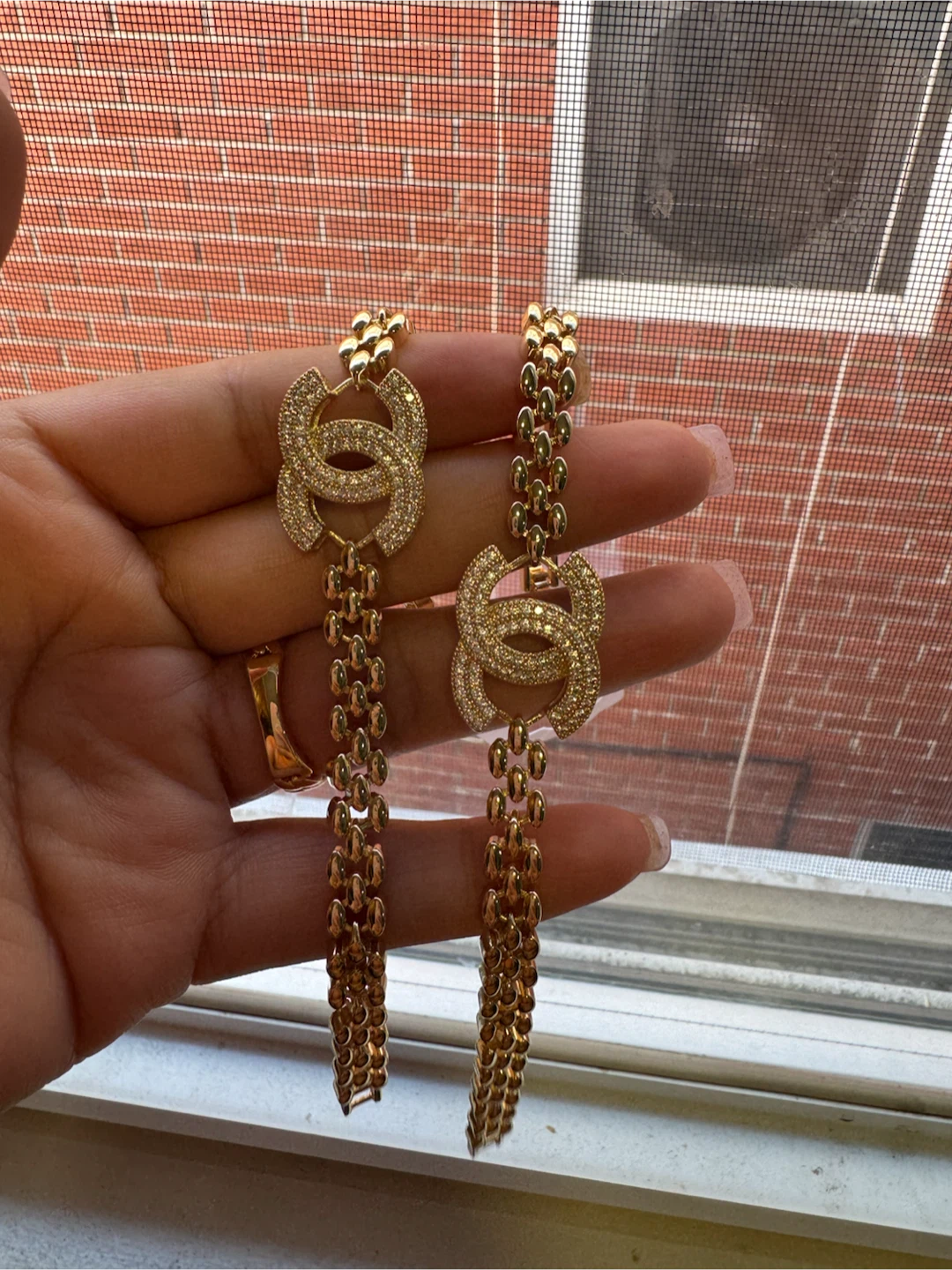 Assorted Fashion Jewelry Collection - photo 4