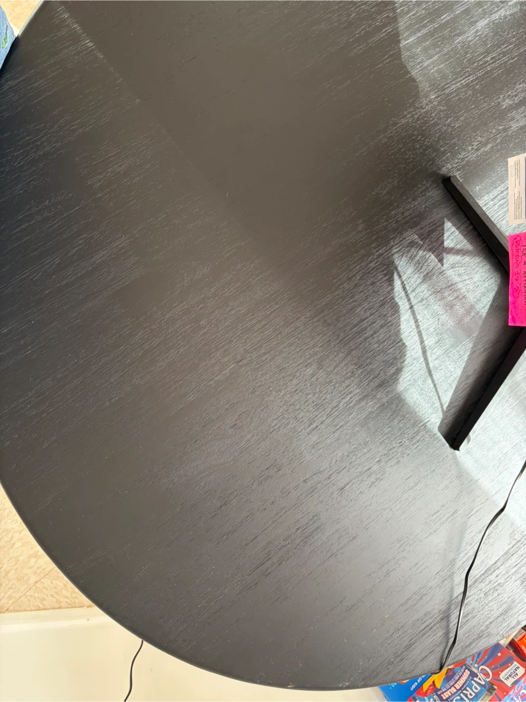 Black Round Dining Table