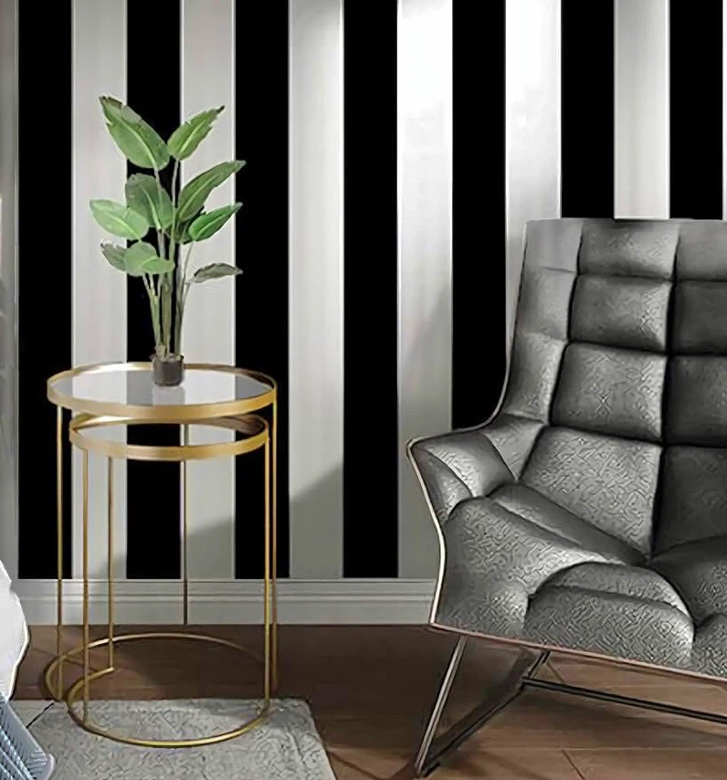 Black & White wallpaper rools