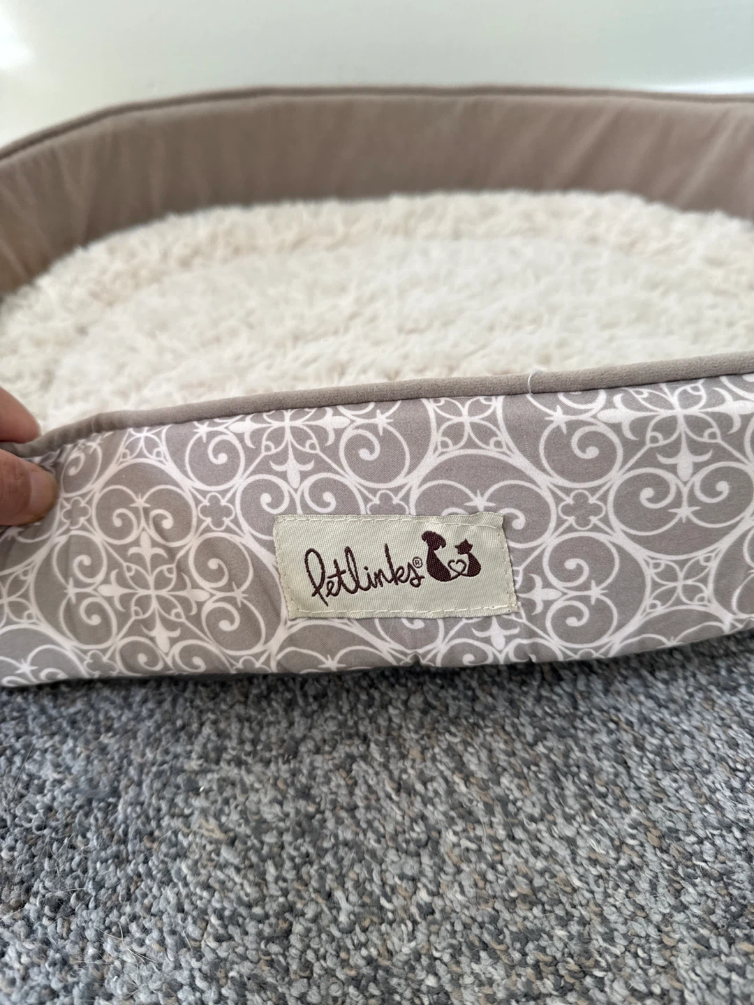 Petlinks Oval Pet Bed - photo 2
